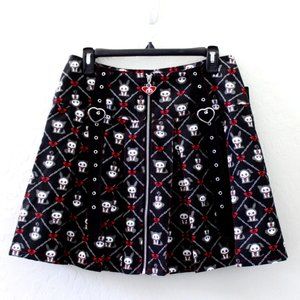 Skelanimals Grommet Strap Pleated Skirt Size L - Black